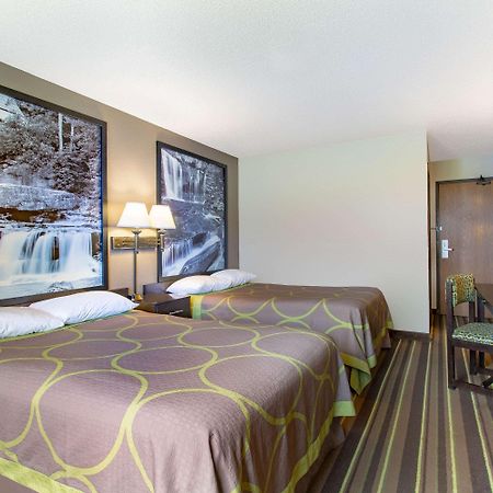ซูเปอร์ 8 บาย วินด์แฮม เวสตัน เวสต์เวอร์จิเนีย Hotel Weston ภายนอก รูปภาพ