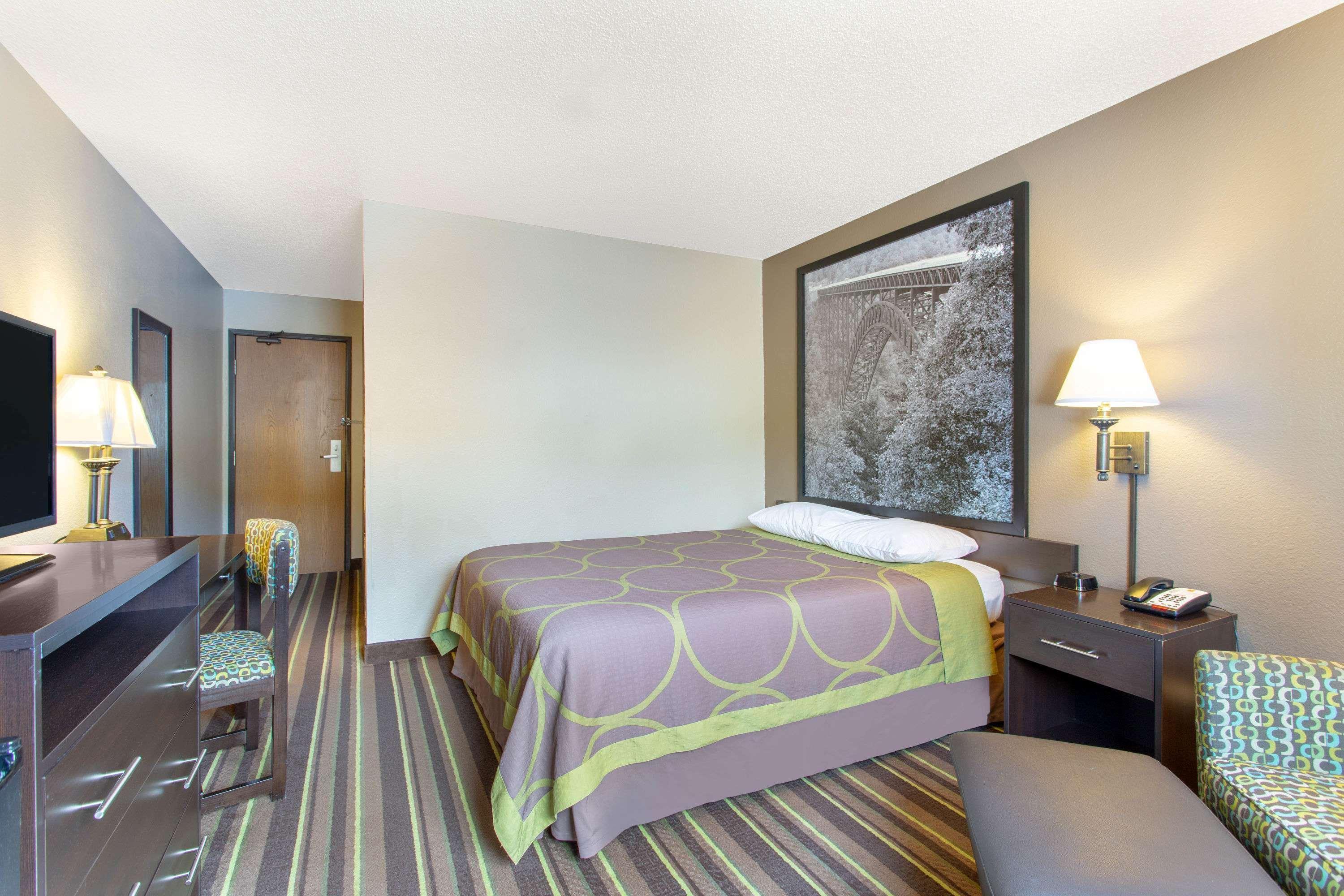 ซูเปอร์ 8 บาย วินด์แฮม เวสตัน เวสต์เวอร์จิเนีย Hotel Weston ภายนอก รูปภาพ