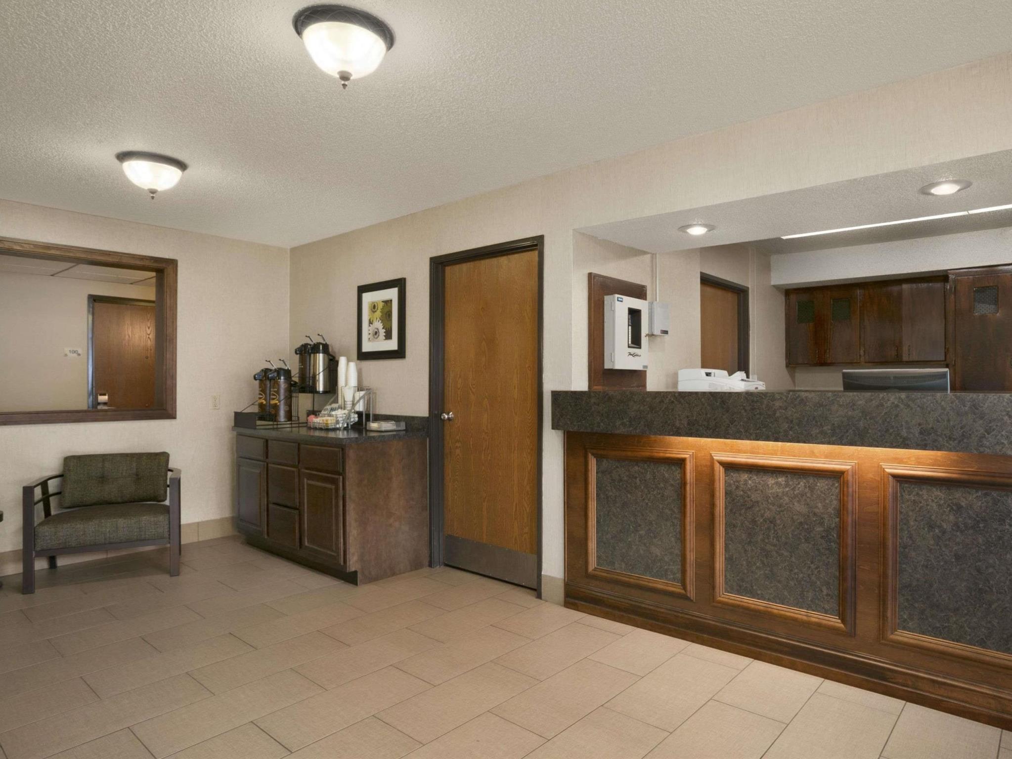 ซูเปอร์ 8 บาย วินด์แฮม เวสตัน เวสต์เวอร์จิเนีย Hotel Weston ภายนอก รูปภาพ