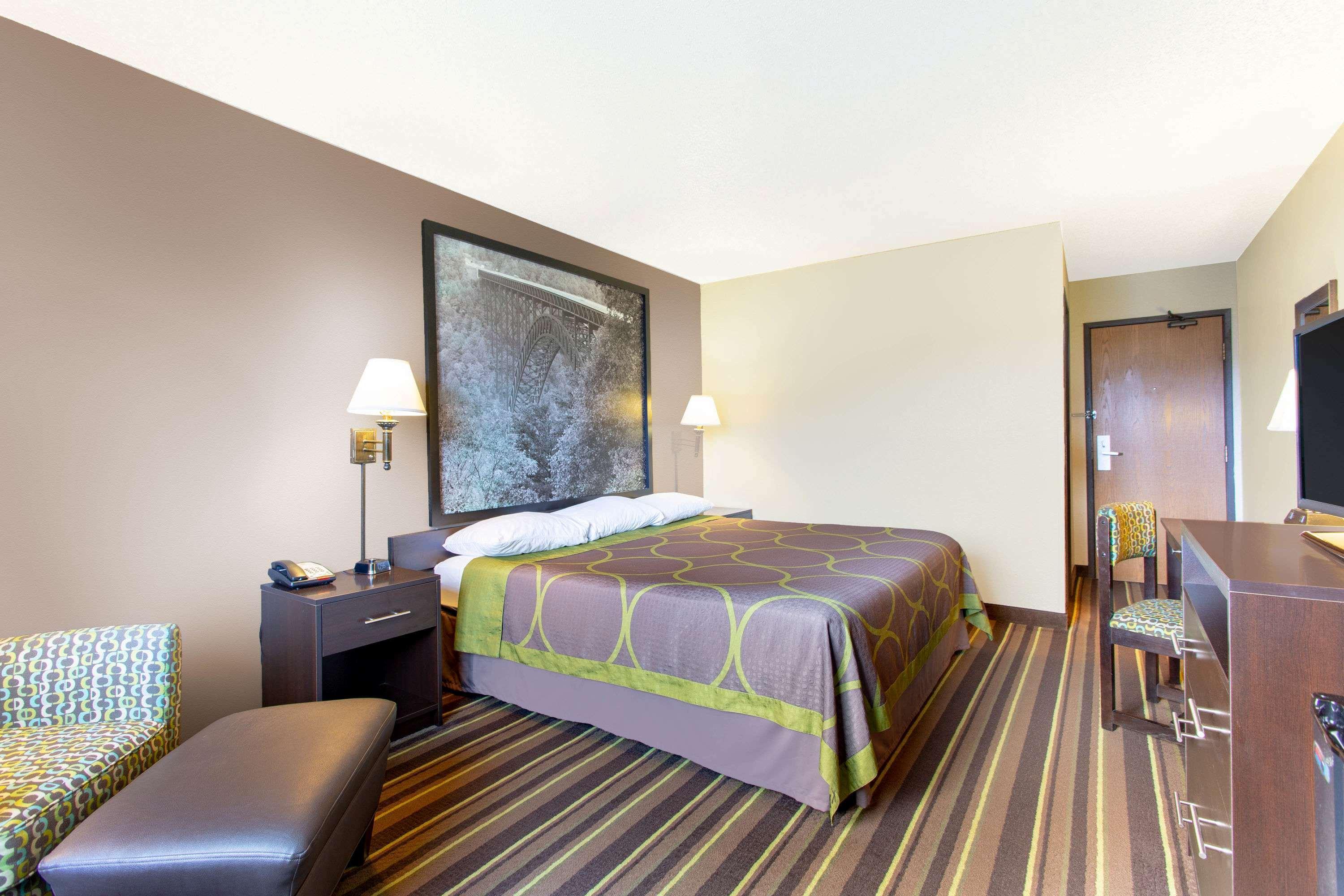 ซูเปอร์ 8 บาย วินด์แฮม เวสตัน เวสต์เวอร์จิเนีย Hotel Weston ภายนอก รูปภาพ