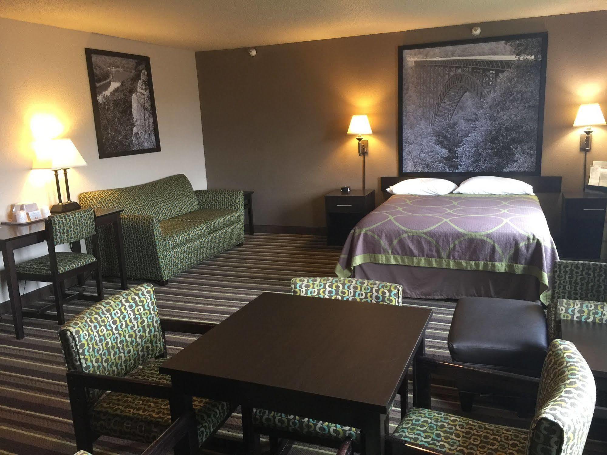 ซูเปอร์ 8 บาย วินด์แฮม เวสตัน เวสต์เวอร์จิเนีย Hotel Weston ภายนอก รูปภาพ