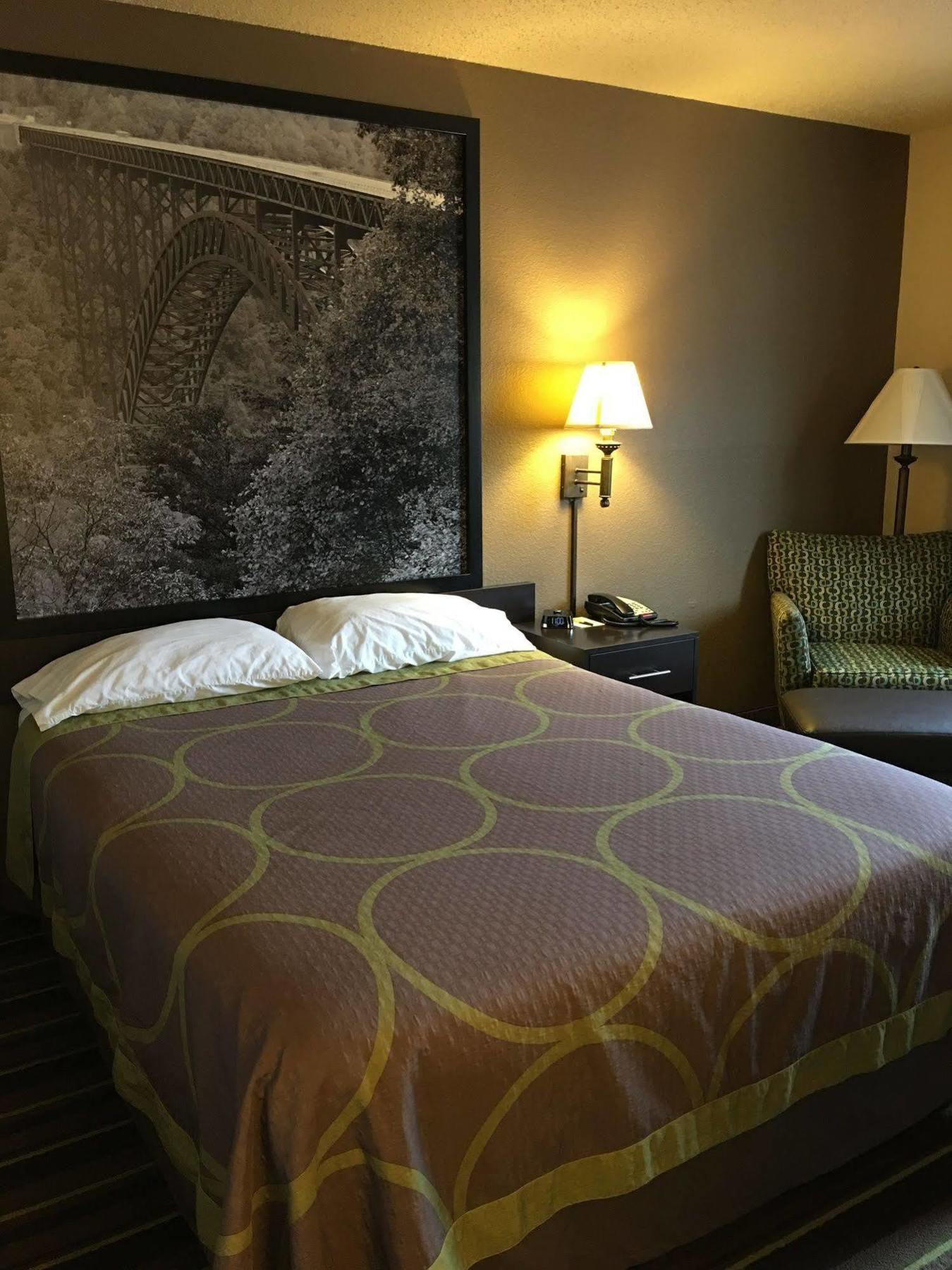 ซูเปอร์ 8 บาย วินด์แฮม เวสตัน เวสต์เวอร์จิเนีย Hotel Weston ภายนอก รูปภาพ